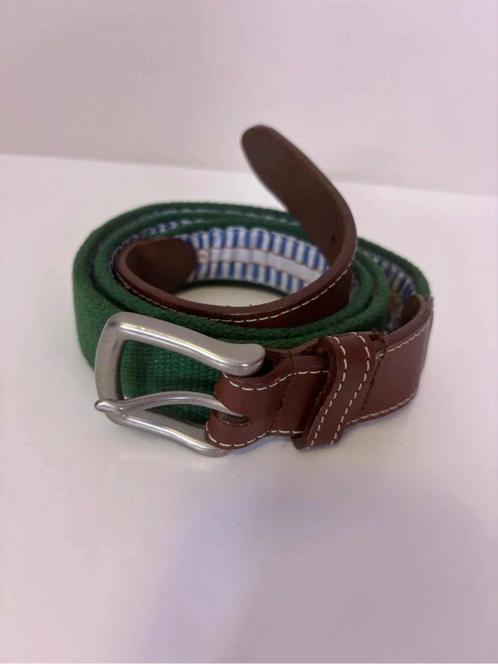 Peter Millar Green Canvas Peacock Embroidery & Logo in White Stripes Belt Men’40